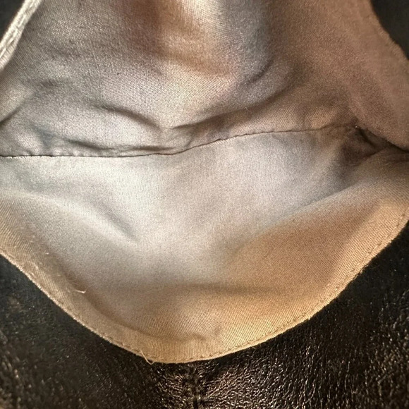 The Sak Iris Leather Crossbody Bag - Picture 10 of 12